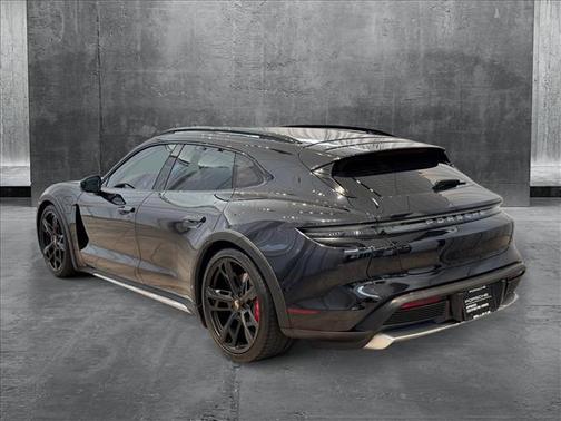 2022 Porsche Taycan Cross Turismo 4S