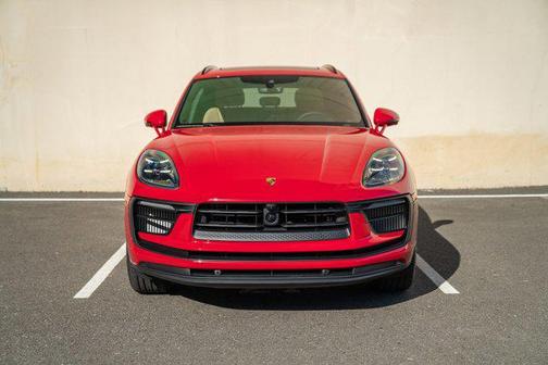 2026 Porsche Macan S