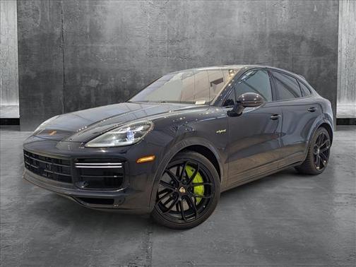 2023 Porsche Cayenne E-Hybrid S