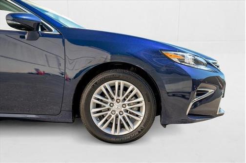2016 Lexus ES 350 Base