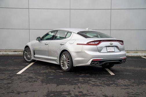 2018 Kia Stinger Base