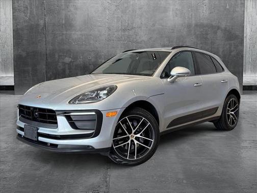 2024 Porsche Macan Base