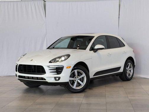 2018 Porsche Macan Base