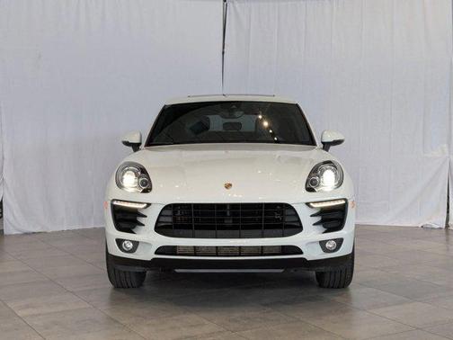 2018 Porsche Macan Base