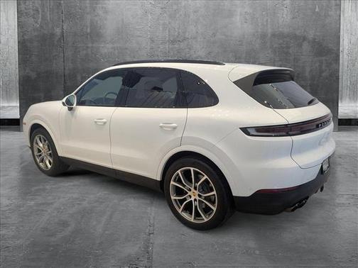 2024 Porsche Cayenne AWD