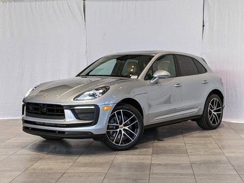 2025 Porsche Macan AWD