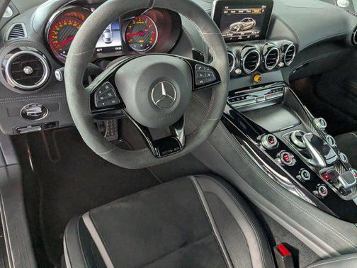 2018 Mercedes-Benz AMG GT R