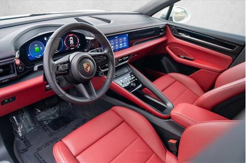 White 2025 Porsche Macan Macan Electric