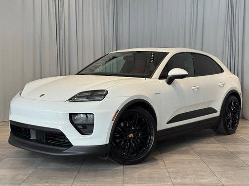 2025 Porsche Macan Electric