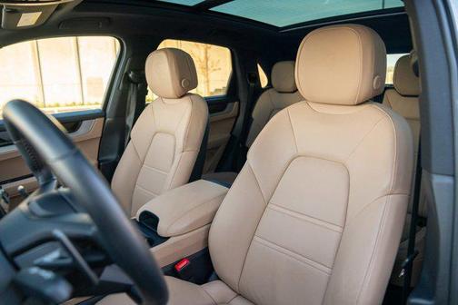 2024 Porsche Cayenne Cayenne