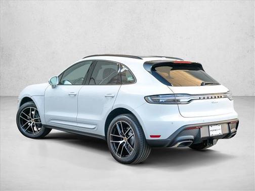 Carrara White Metallic 2025 Porsche Macan Macan