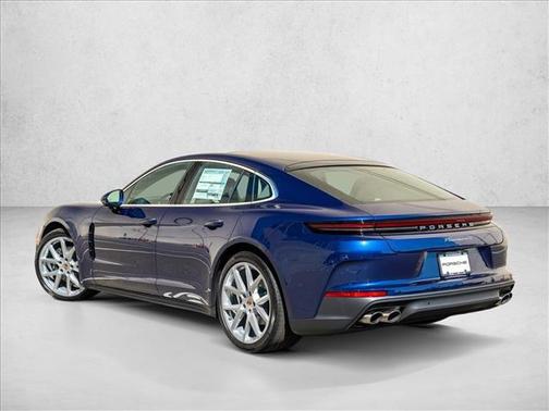 Gentian Blue Metallic 2025 Porsche Panamera 4