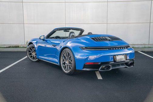 2025 Porsche 911 Carrera