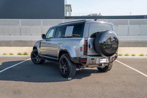 Silicon Silver Pre 2023 Land Rover Defender 110 X-Dynamic SE