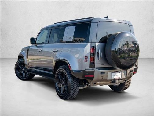 Silicon Silver Pre 2023 Land Rover Defender 110 X-Dynamic SE