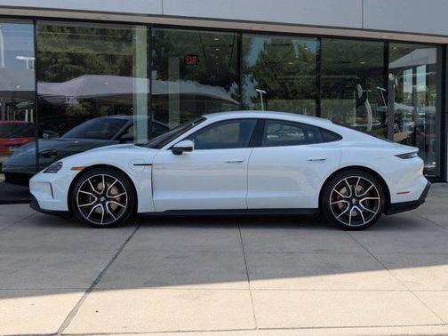 2026 Porsche Taycan 4