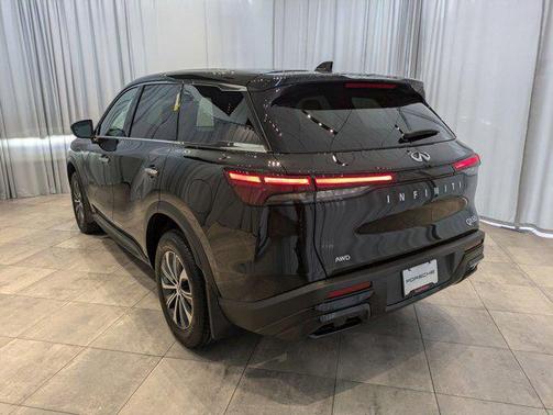 2025 INFINITI QX60 Pure