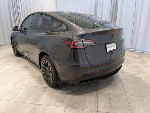2024 Tesla Model Y Long Range Dual Motor All-Wheel Drive