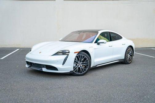 2020 Porsche Taycan Turbo