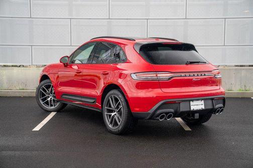 2026 Porsche Macan AWD