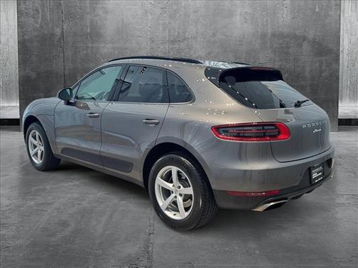2018 Porsche Macan Base