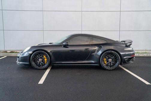 2014 Porsche 911 Turbo S