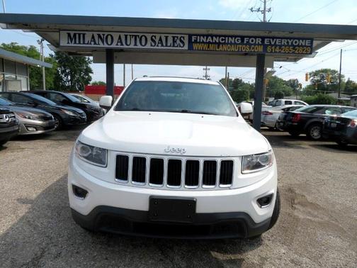 Photo 3 of 21 of 2014 Jeep Grand Cherokee Laredo