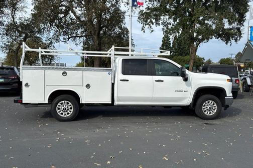 2025 Chevrolet Silverado 2500 WT