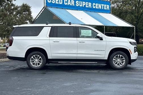 2026 Chevrolet Suburban LS