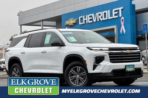 2025 Chevrolet Traverse LT