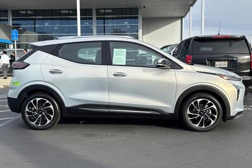 2022 Chevrolet Bolt EUV FWD Premier