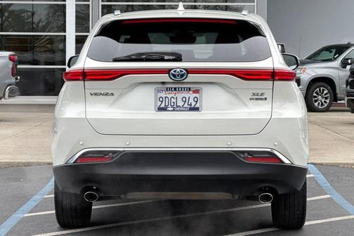 2022 Toyota Venza XLE