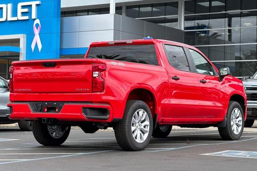2026 Chevrolet Silverado 1500 Custom