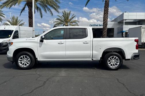 Summit White 2026 Chevrolet Silverado 1500 LT