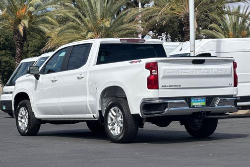 Summit White 2026 Chevrolet Silverado 1500 LT