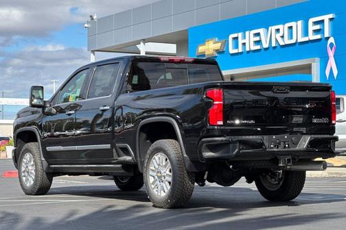 2025 Chevrolet Silverado 2500 High Country