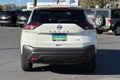 2021 Nissan Rogue S