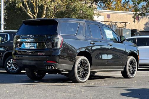 2026 Chevrolet Tahoe 4WD RST
