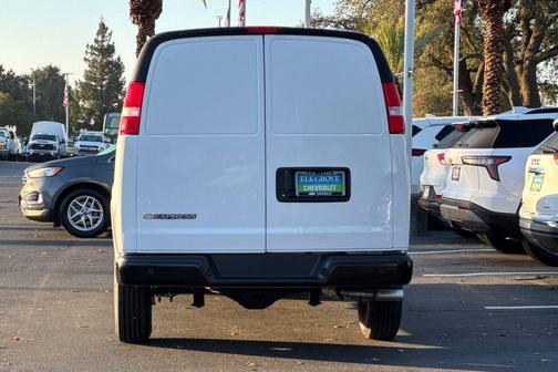 2025 Chevrolet Express 2500 RWD 2500 Regular Wheelbase WT