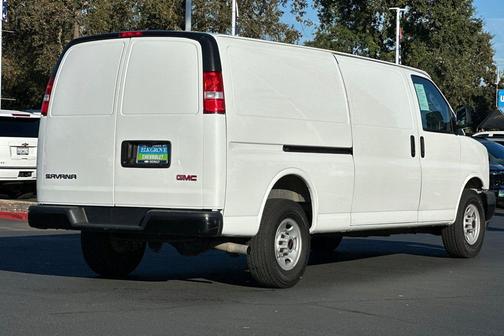 2023 GMC Savana 2500 Work Van