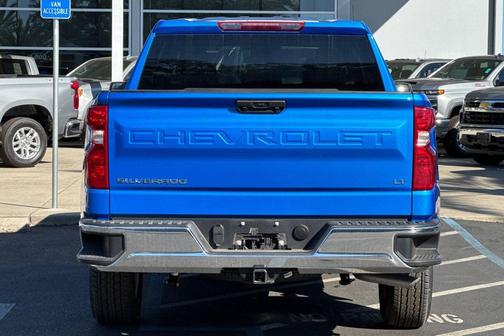 2025 Chevrolet Silverado 1500 LT