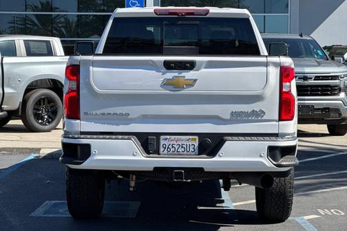 2024 Chevrolet Silverado 3500 High Country