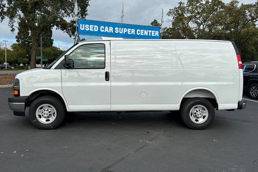 2025 Chevrolet Express 2500 RWD 2500 Regular Wheelbase WT