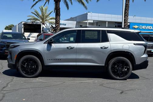 Sterling Gray Metallic 2026 Chevrolet Traverse RS