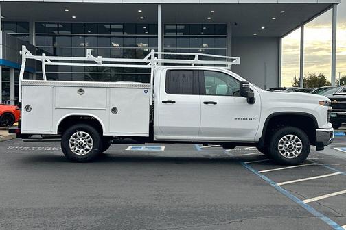 2025 Chevrolet Silverado 2500 WT