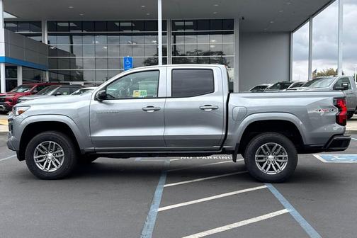 2025 Chevrolet Colorado LT
