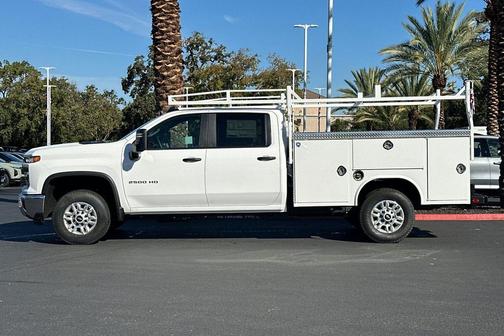 2025 Chevrolet Silverado 2500 WT