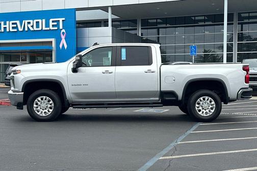 2023 Chevrolet Silverado 3500 LT