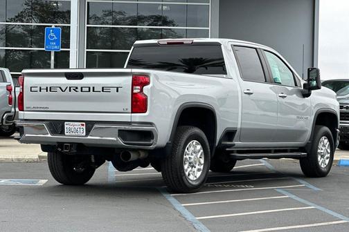 2023 Chevrolet Silverado 3500 LT
