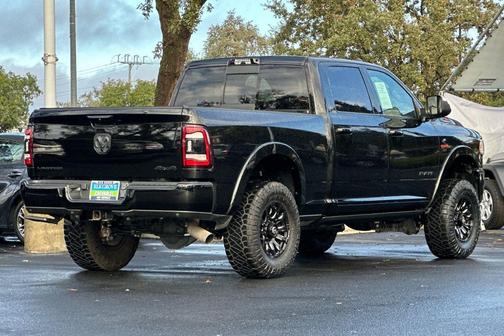 2022 RAM 2500 Limited Crew Cab 4x4 6'4' Box